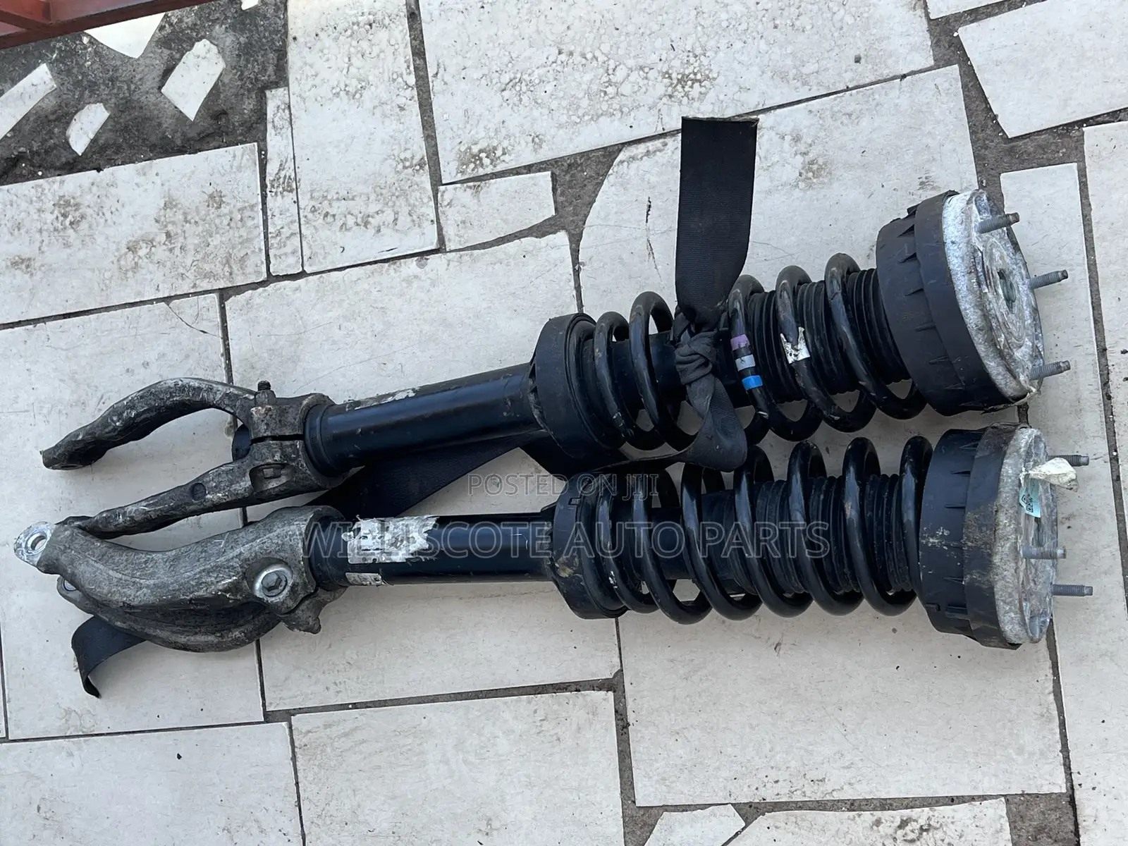 Range Rover Velar 2017-2022 Front Shocks Pair