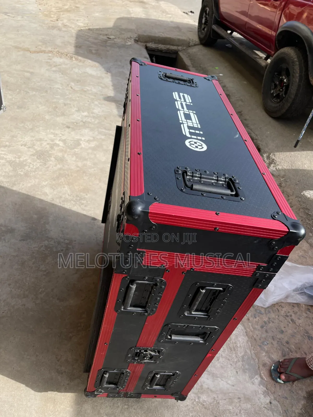 Midas M32 Digital Mixing Console Flight Case