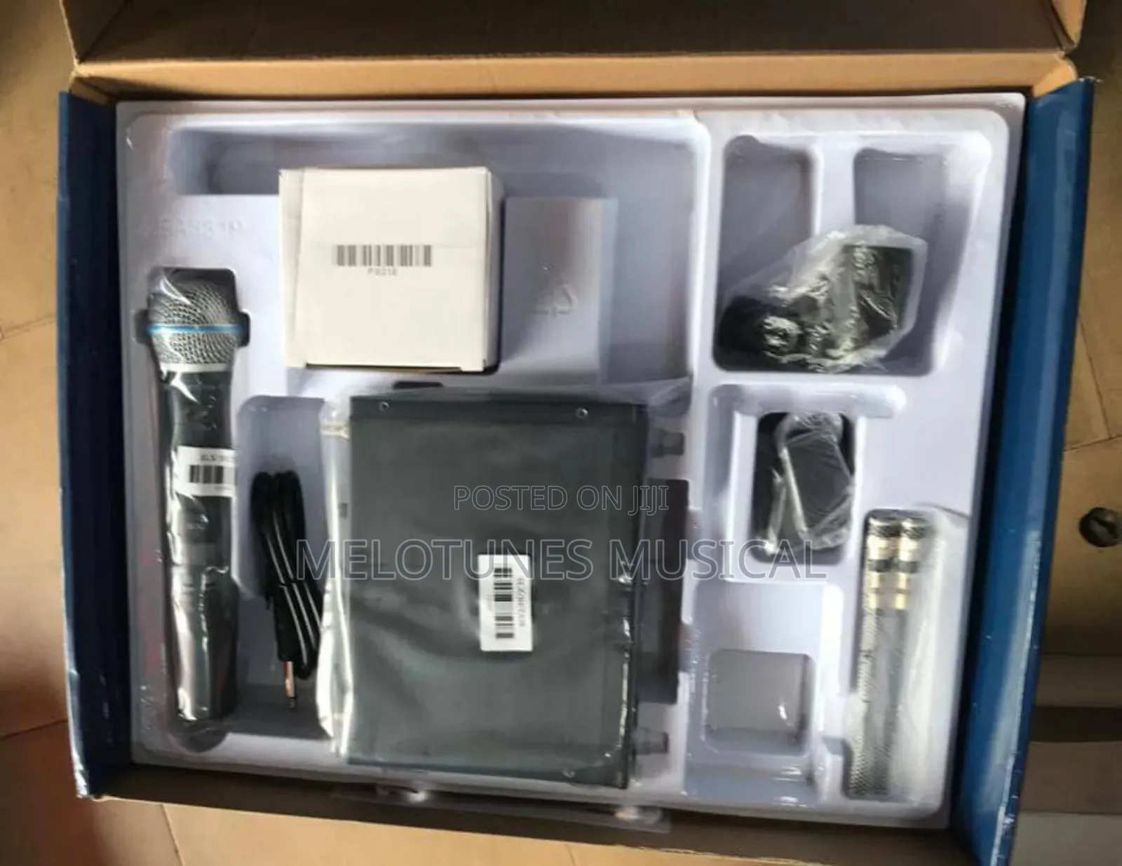 Shure SLX Wireless Microphone (Beta 58a)