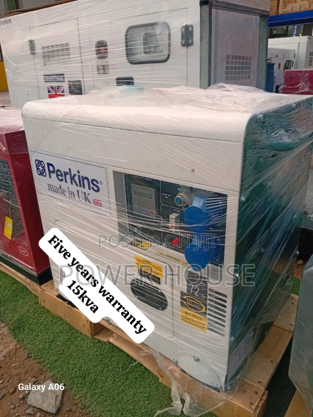 Portable 15kva 16500watts Diesel Silent Perkins