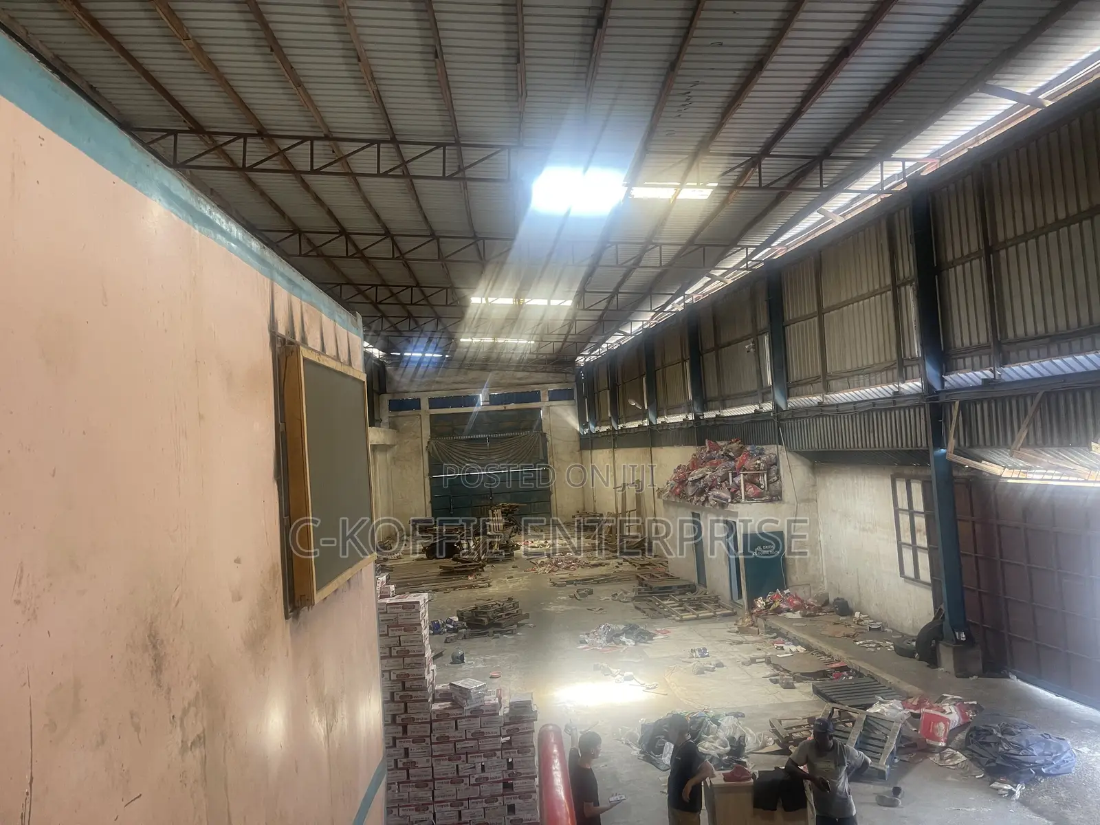 700 at North Kaneshie Industrial Area for Rent