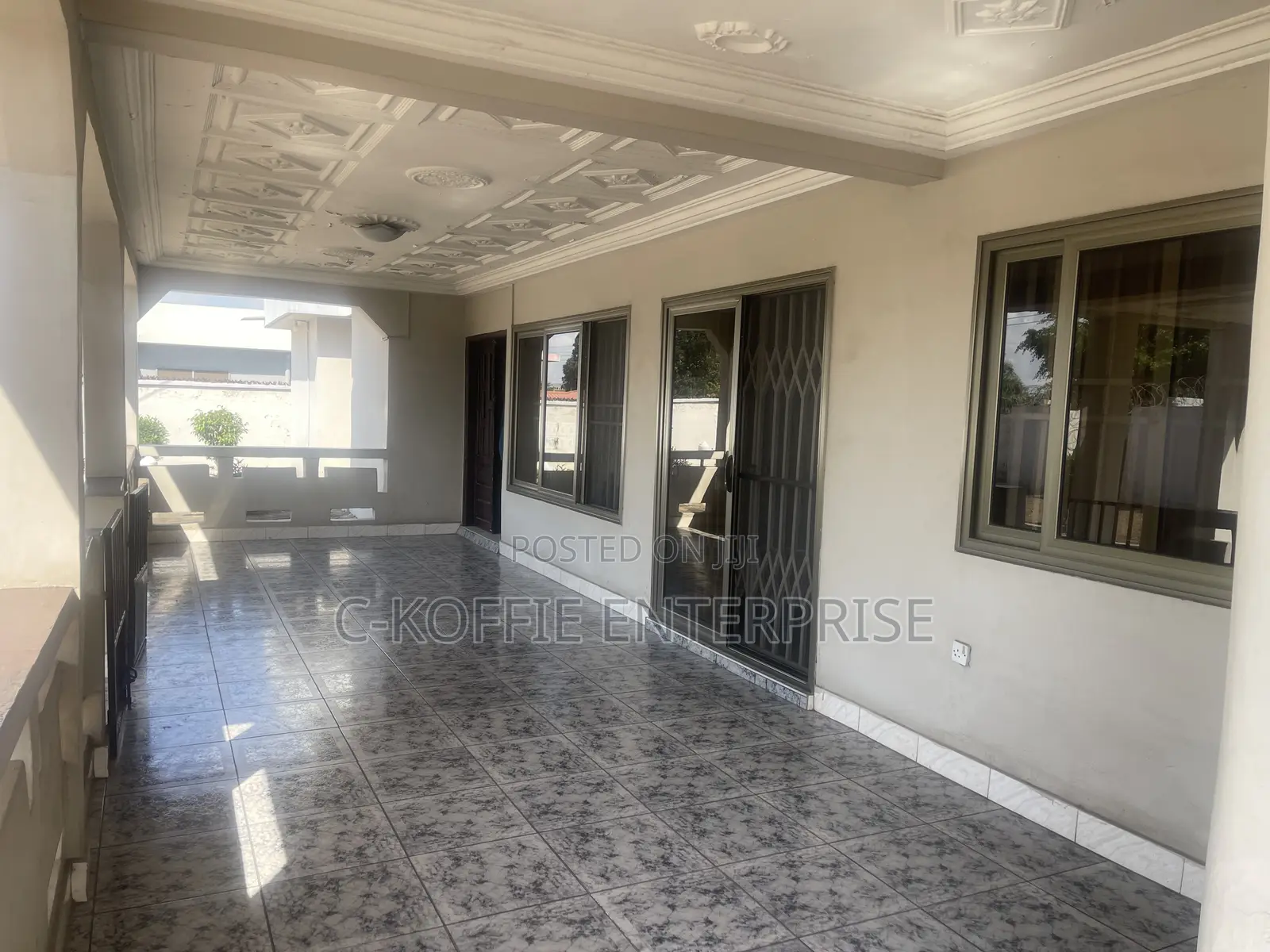 6bdrm House in Achimota for rent