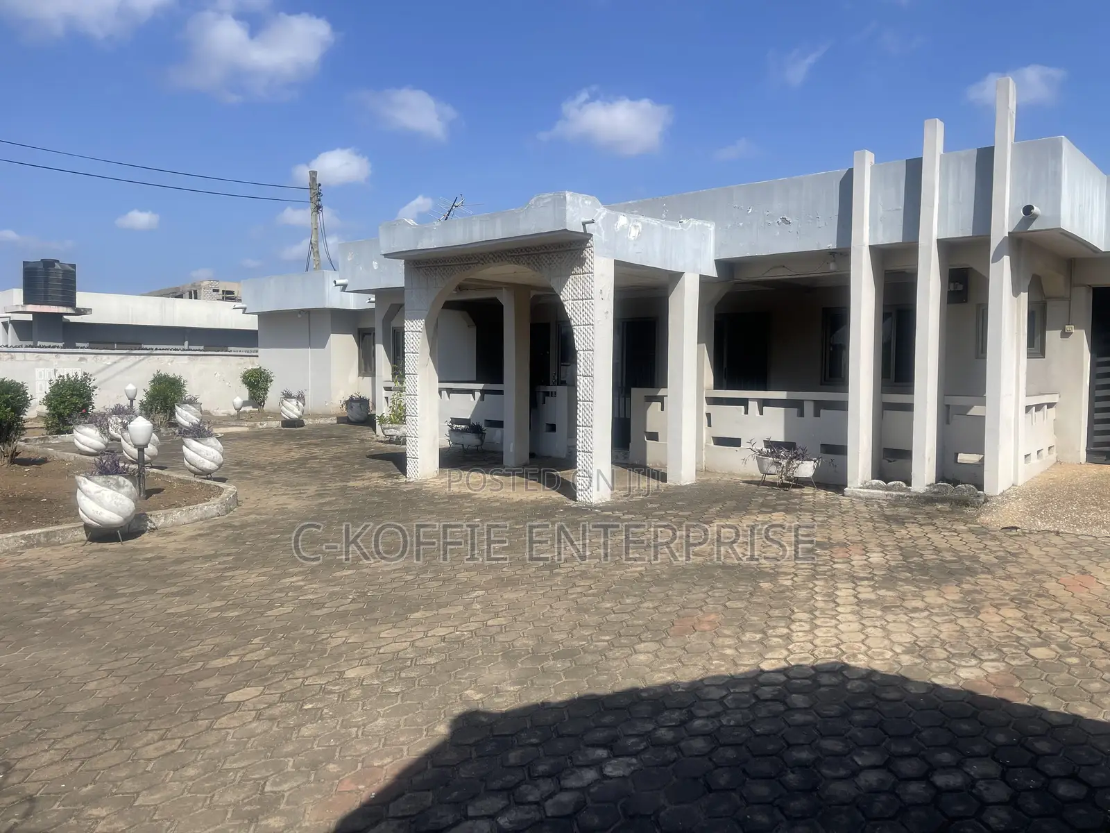 6bdrm House in Achimota for rent