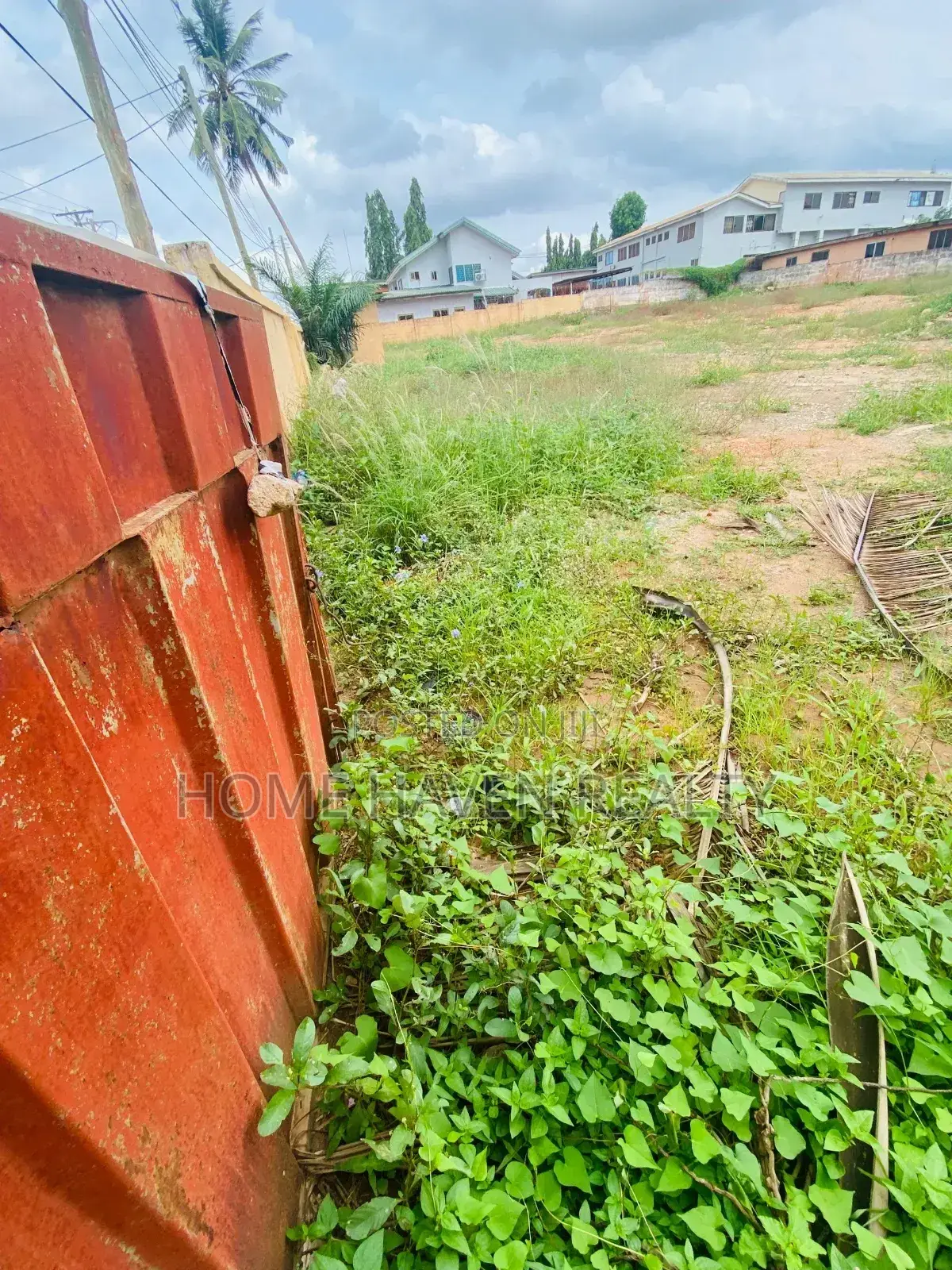 2 Half Plot for Sale at Haasto