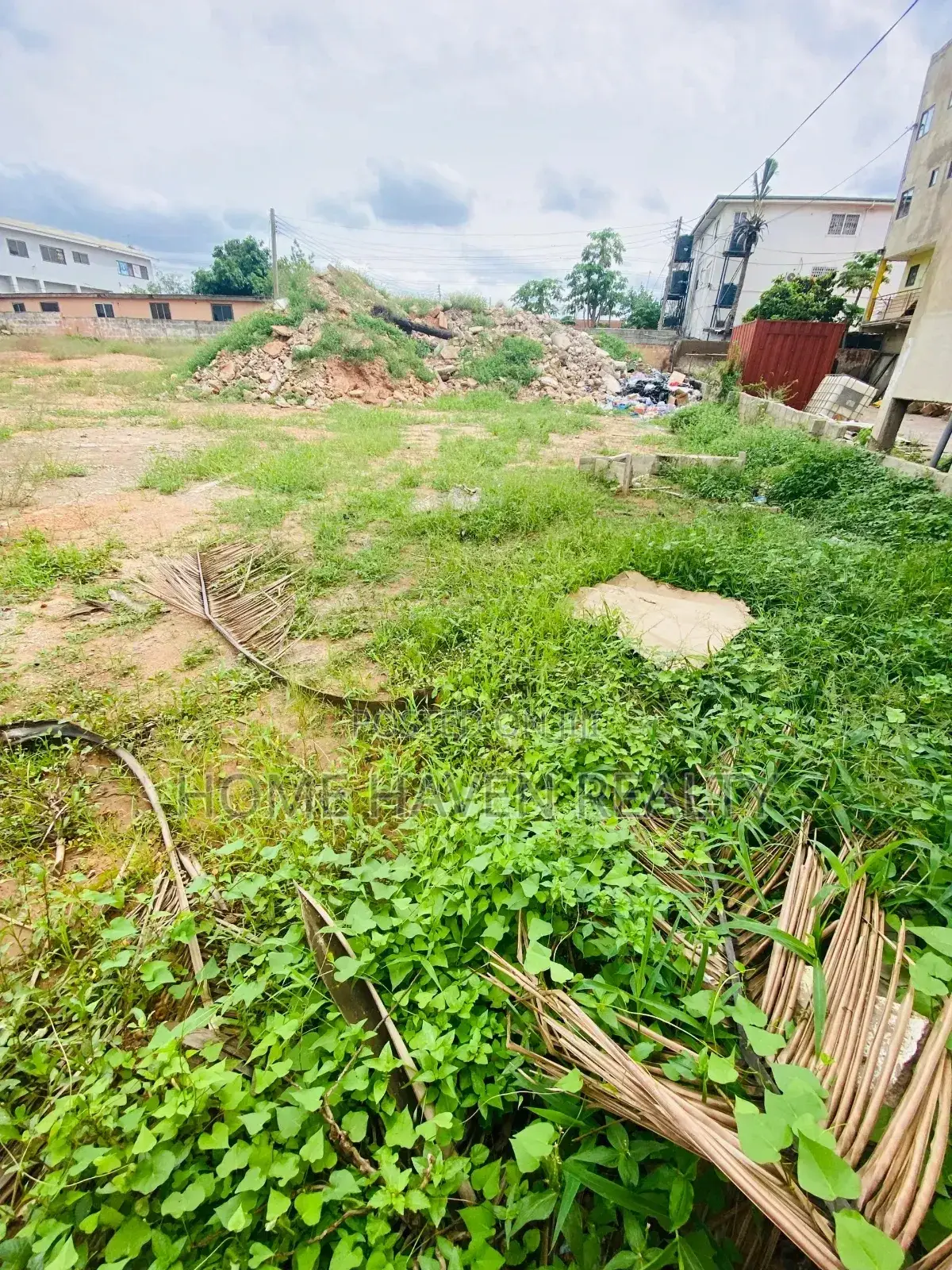 2 Half Plot for Sale at Haasto