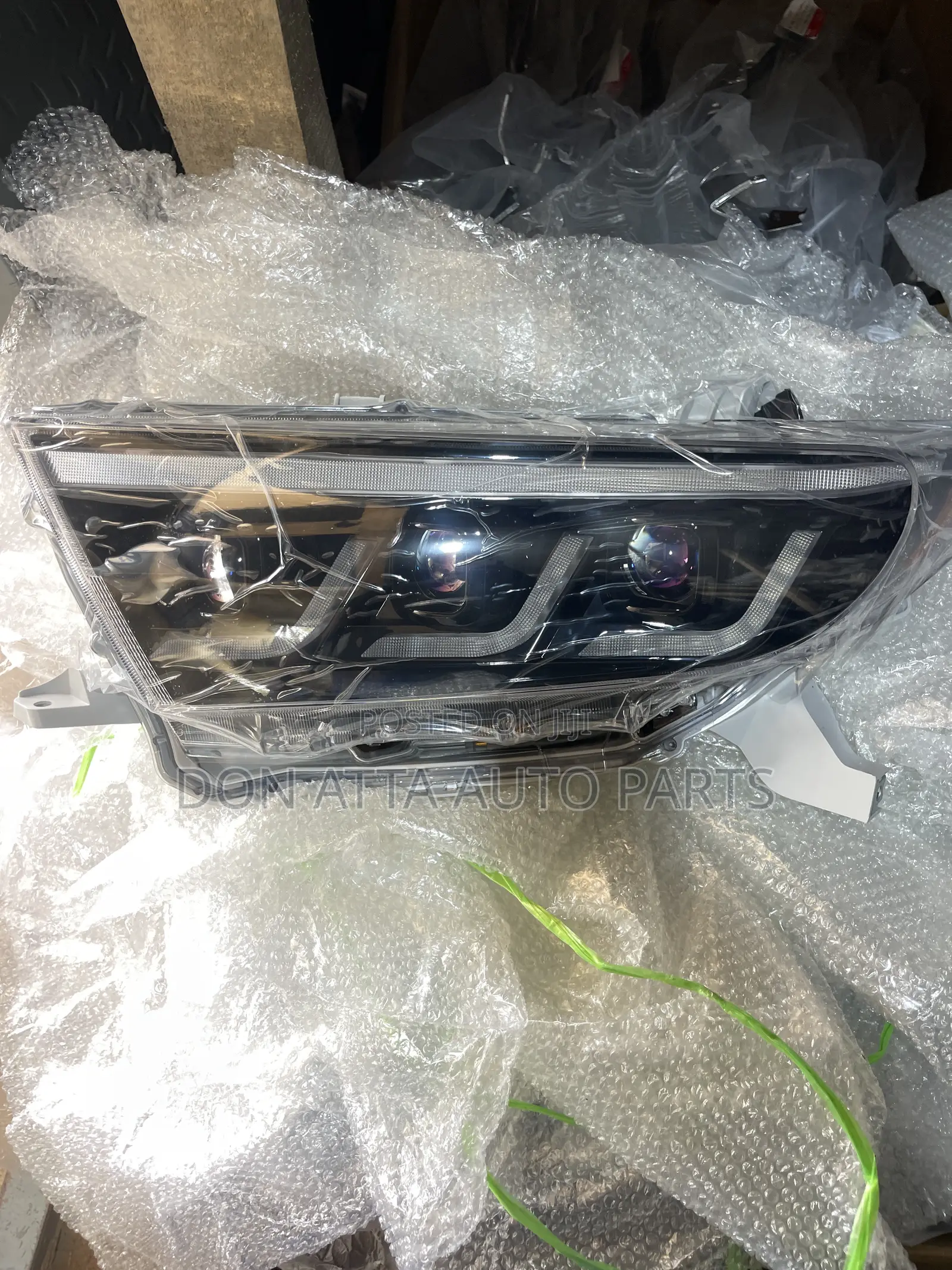  Toyota Highlander 2011–2013 Spec Headlights Available! M L Autoparts