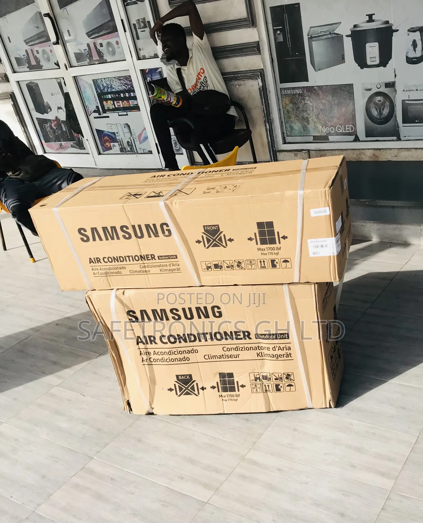 Sealed White Samsung 2.5 Horsepower Split R410a Ac