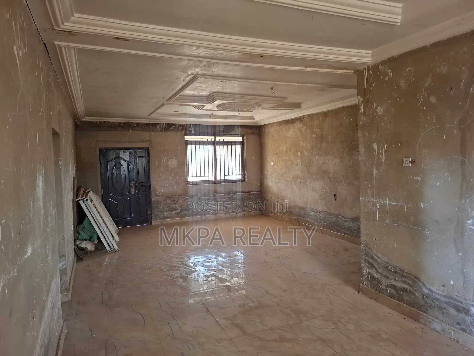 5bdrm House in Mkpa Realty, Tamale Municipal for sale