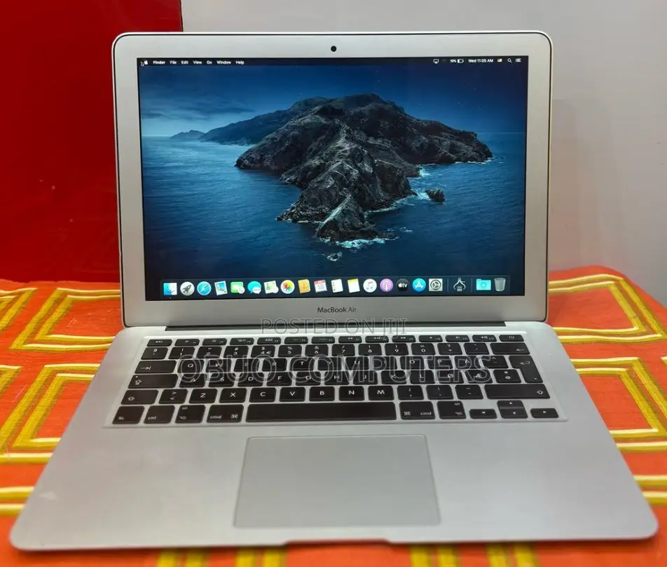 Laptop Apple MacBook Air 8GB Intel Core I5 SSD 128GB