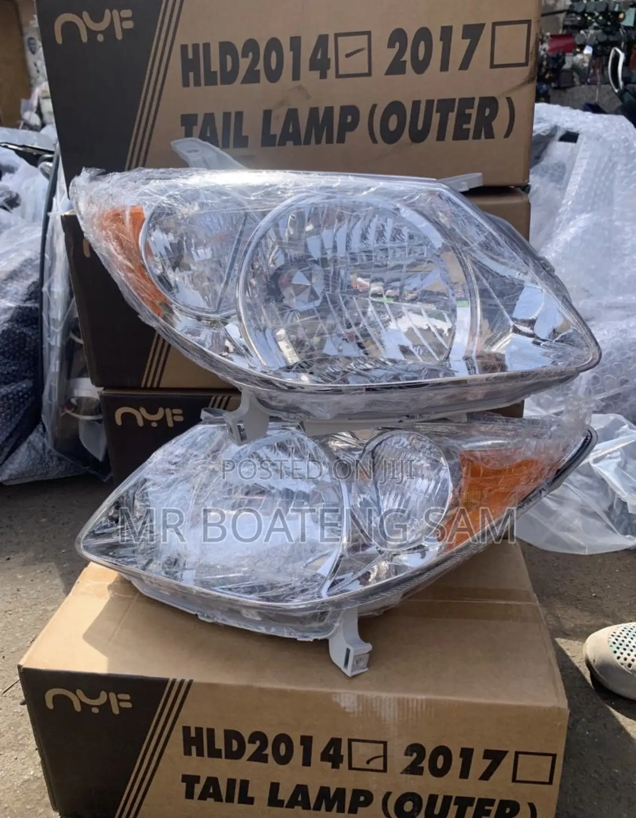 Pontiac Vibe 2005 Headlight