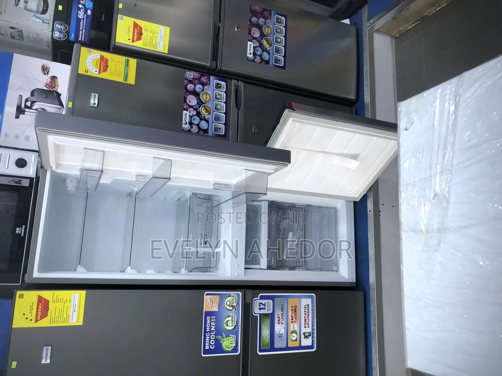 Storage Flexible Midea Bottom Freezer 174 Liters Available