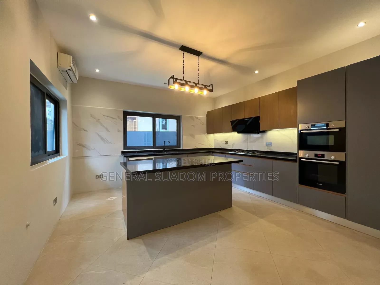 3bdrm Duplex in Suadom Properties, Tseaddo for rent