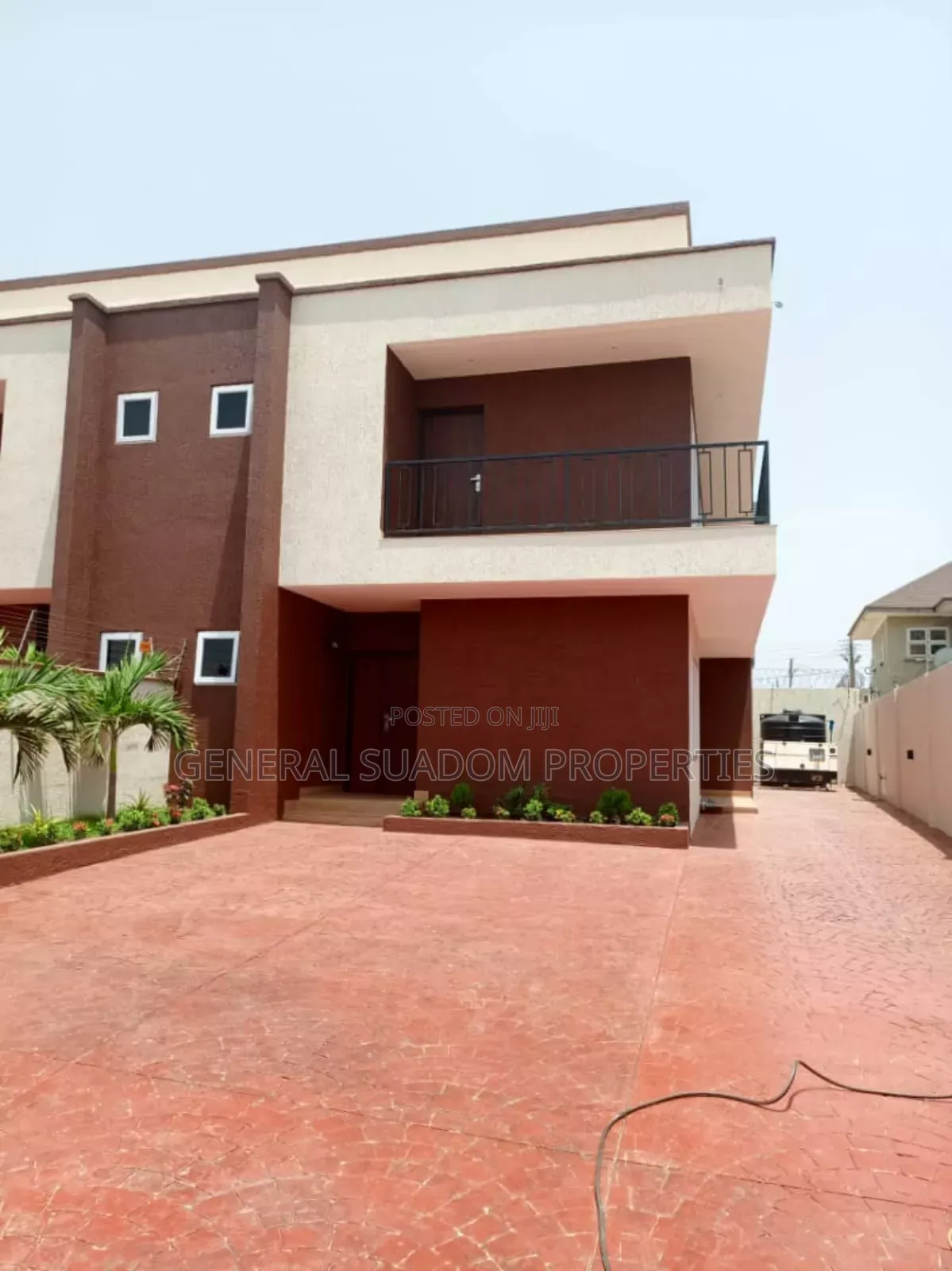 3bdrm Duplex in Suadom Properties, Tseaddo for rent