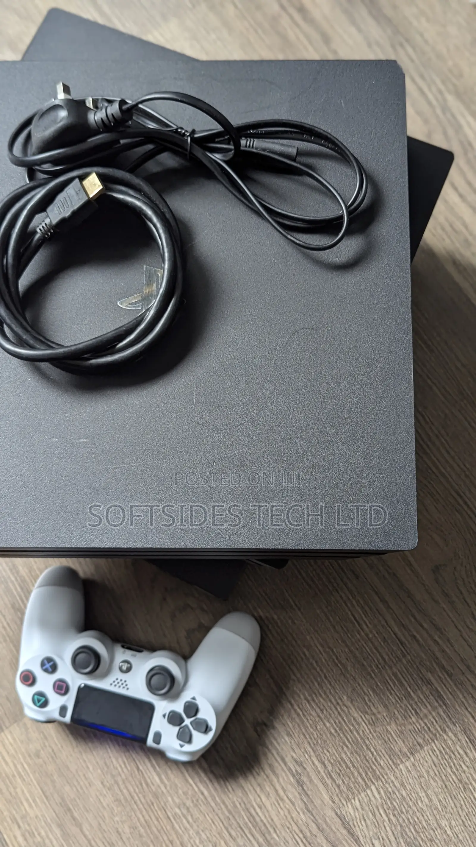 Ps4 Pro: 4k Hdr, Controller & Cables, Reset - Good Now!