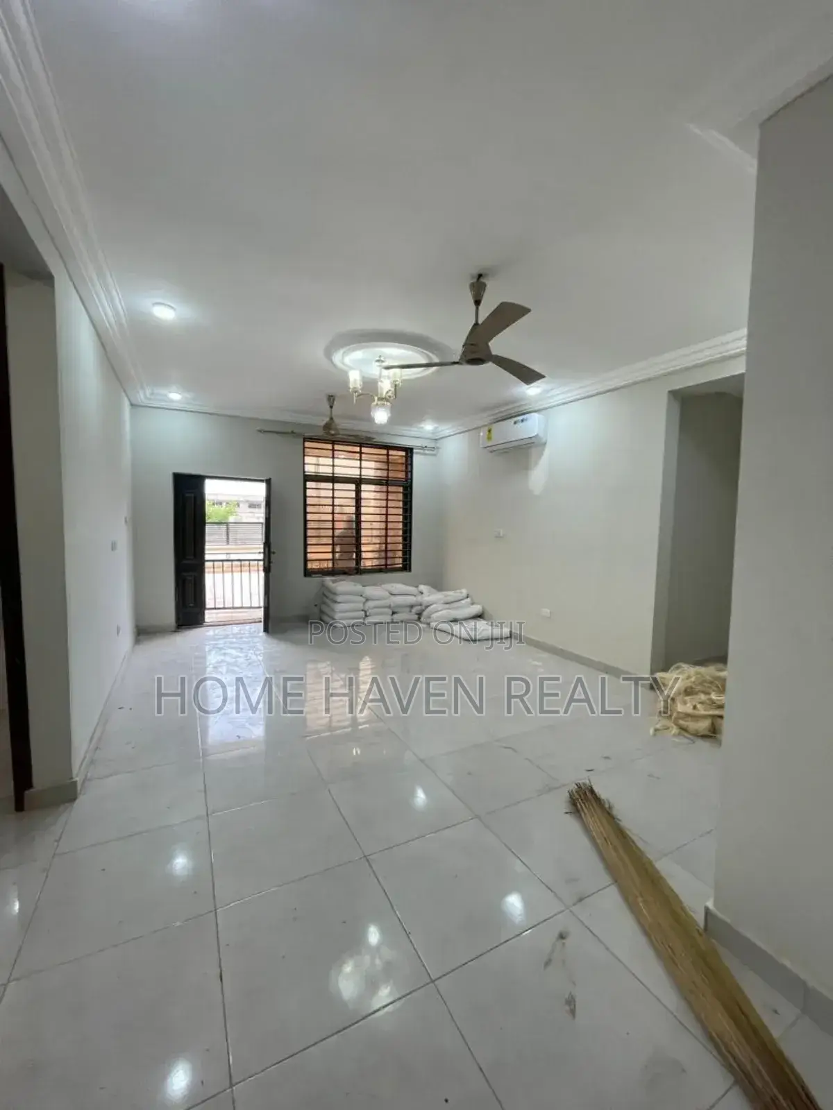 2bdrm Apartment in East Airport, Tseaddo for rent