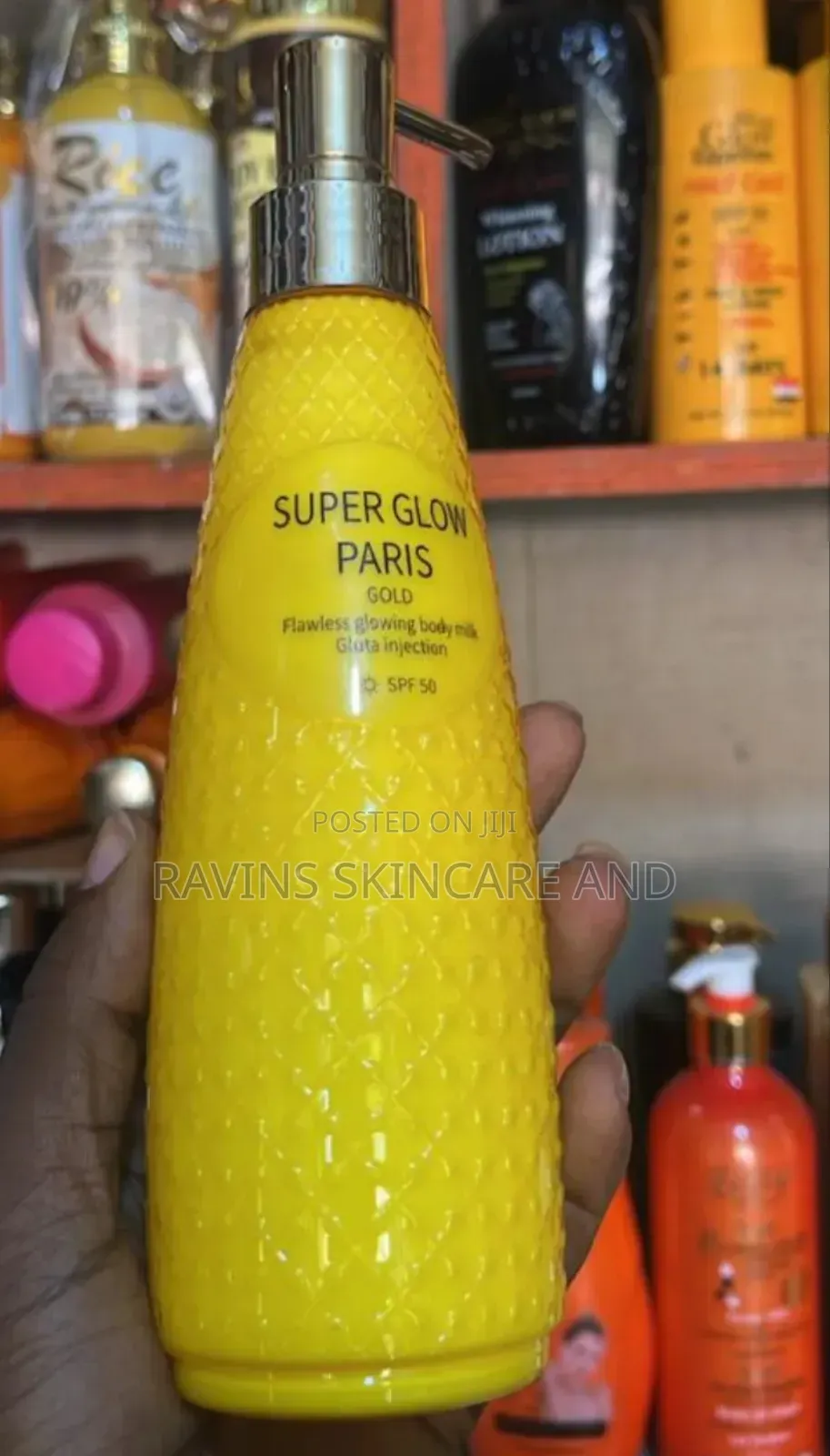 Whitening Milk: Super Glow Paris Gold