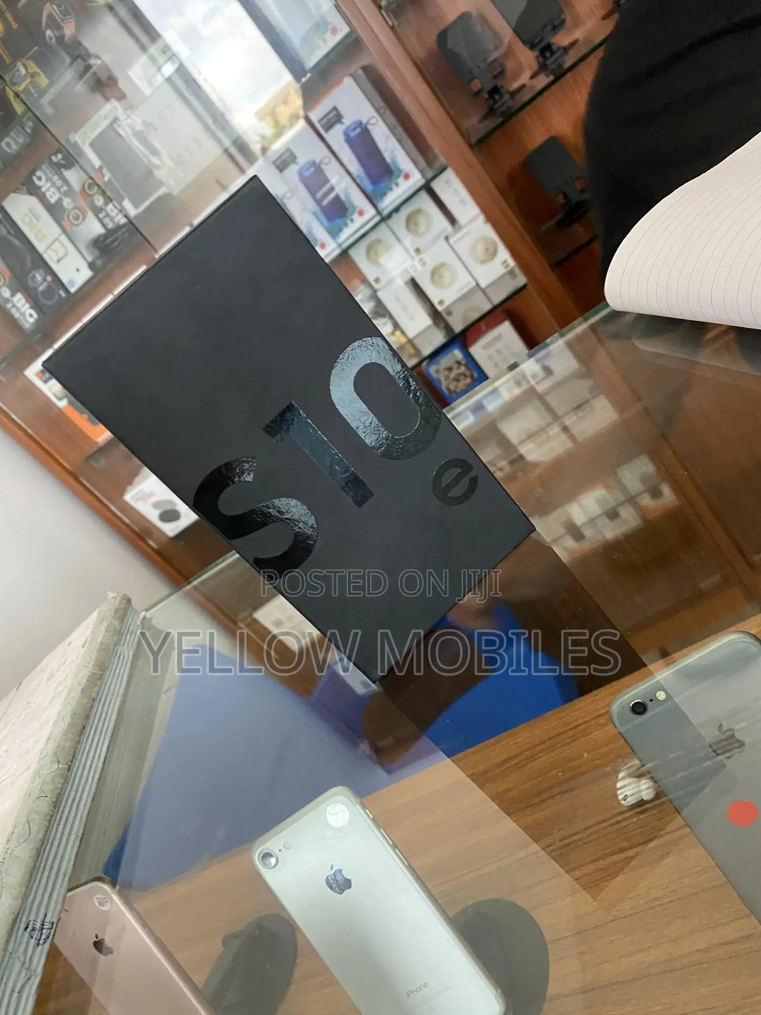 New Samsung Galaxy S10e 256 GB Black