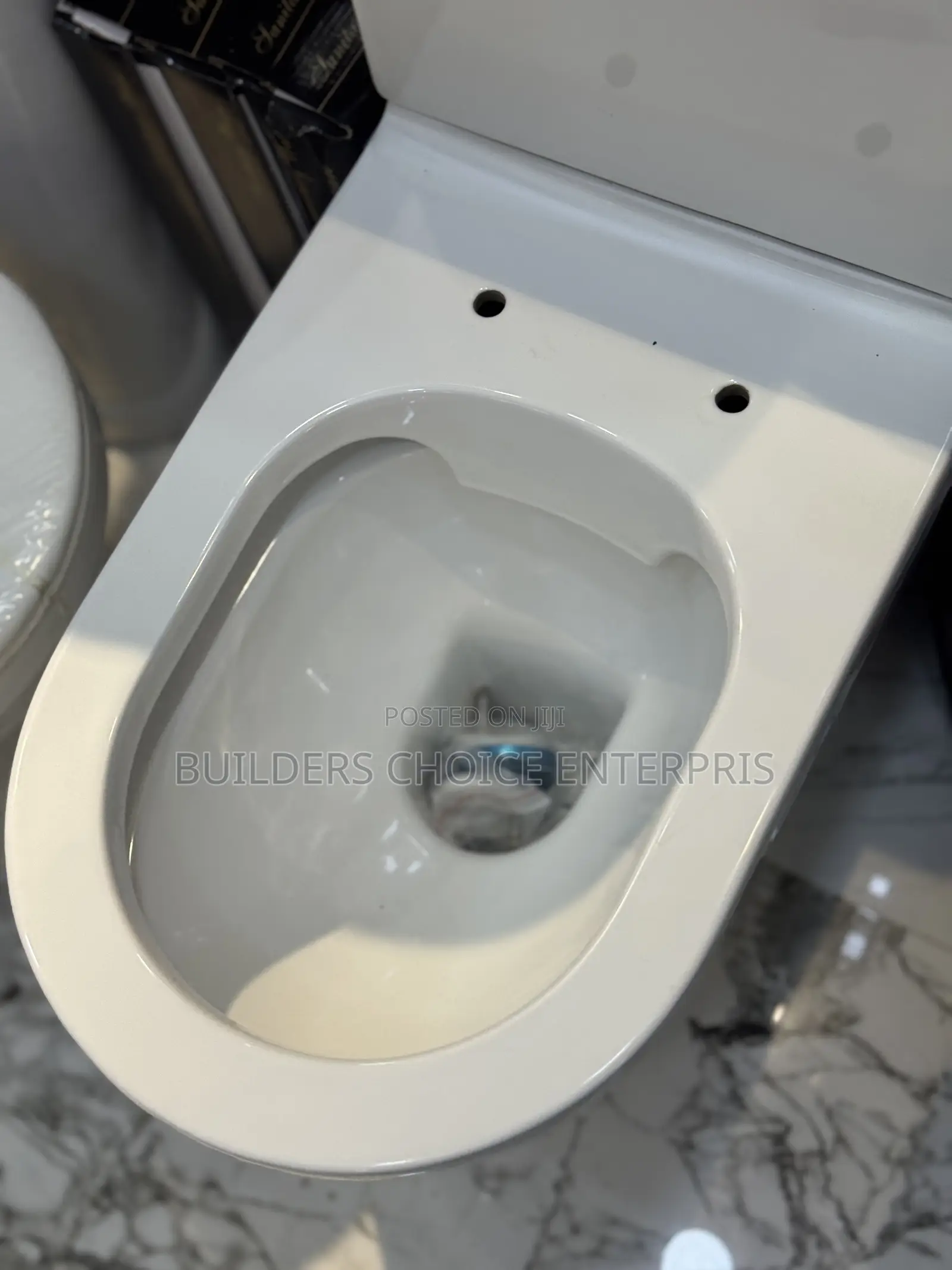 Aqua Water Closet (Soft Close)