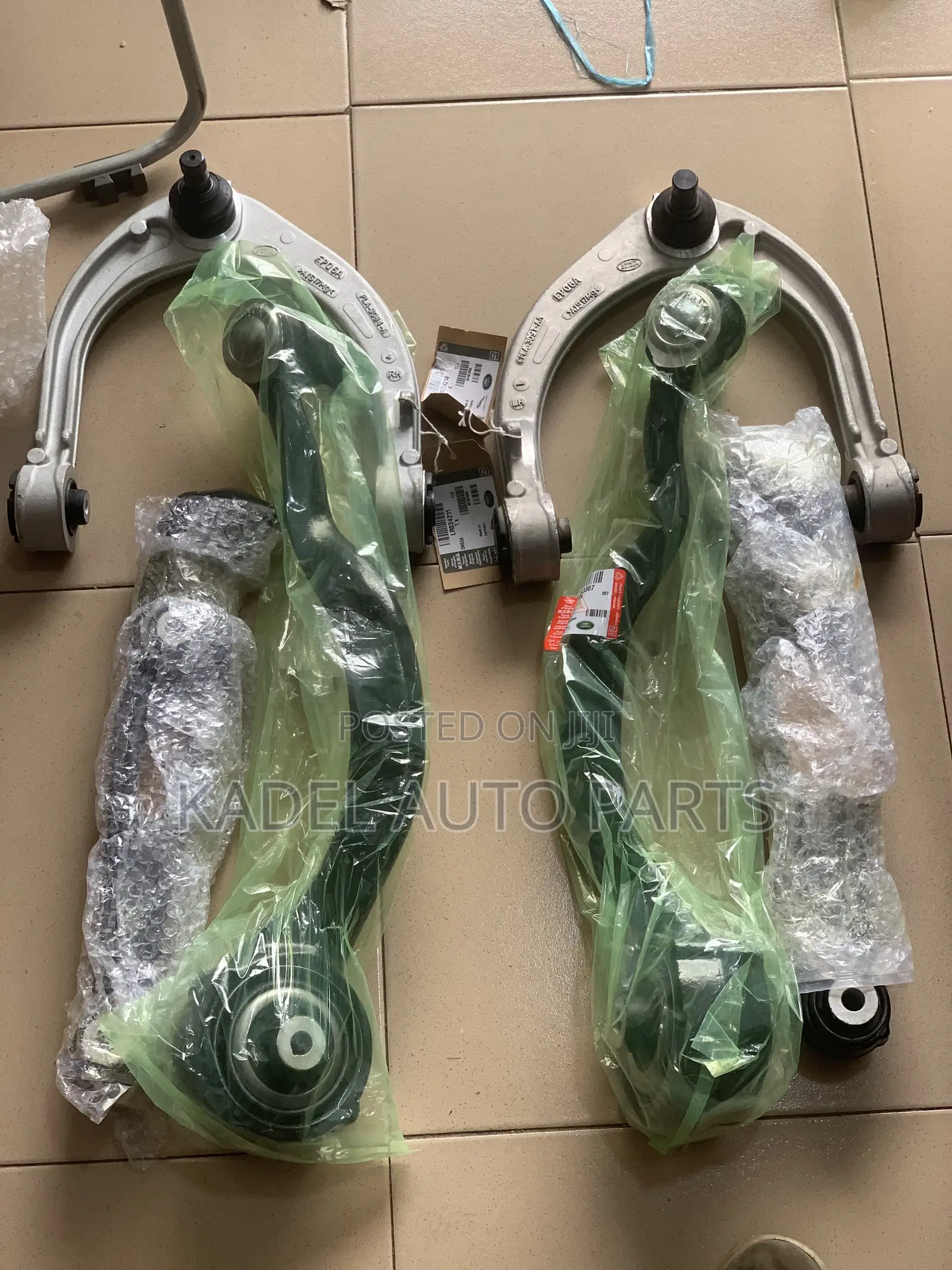 Range Rover Sports Control Arm / Lower Arm Set