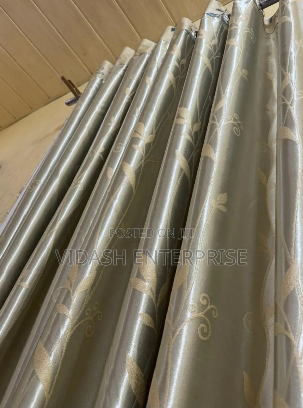 Sunshield Plus. Size Width 4.5 Feet. Length 8.5 Feet