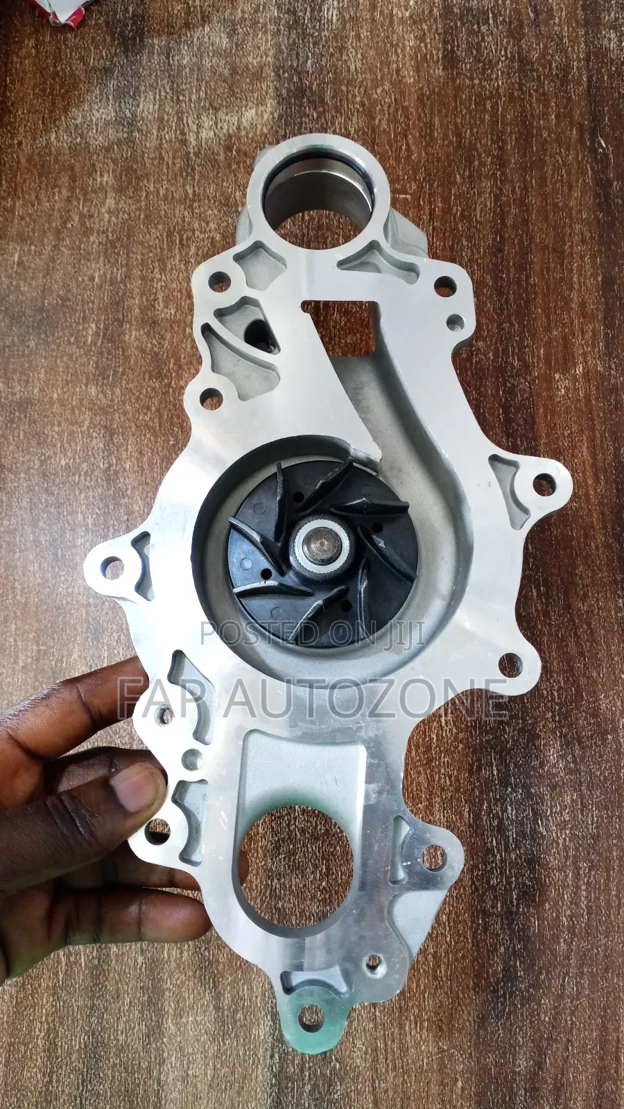10332. Original Ford F150 Water Pump From Usa.