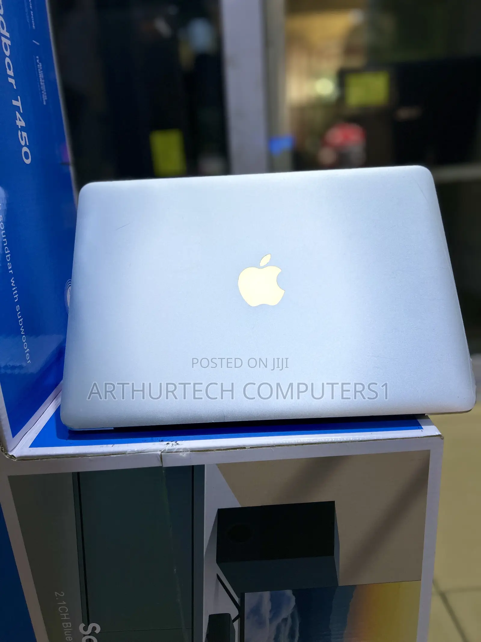 Laptop Apple MacBook Pro 2015 8GB Intel Core i5 SSD 128GB