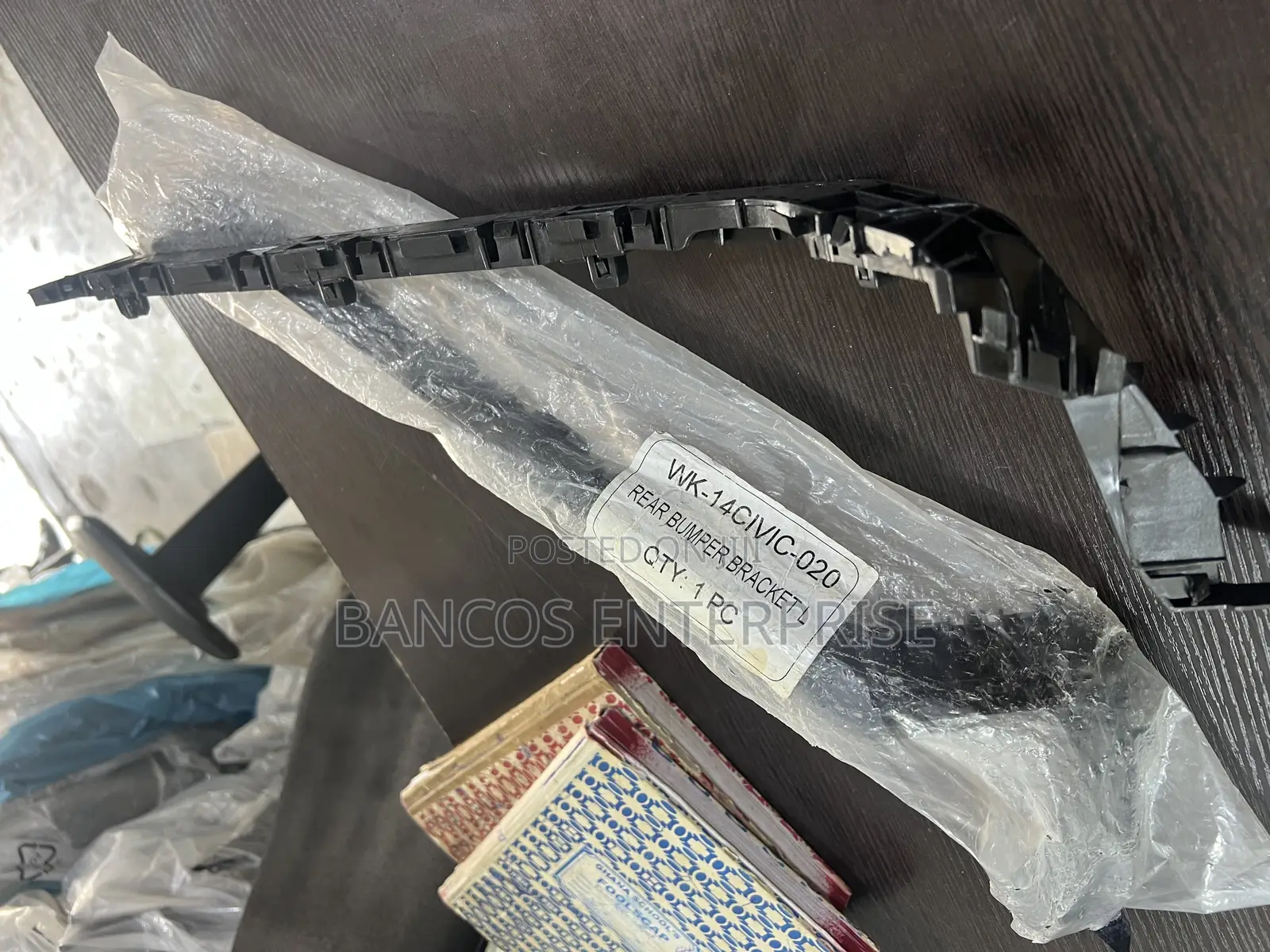 Honda Civic Real Bumper Locker / Bracket