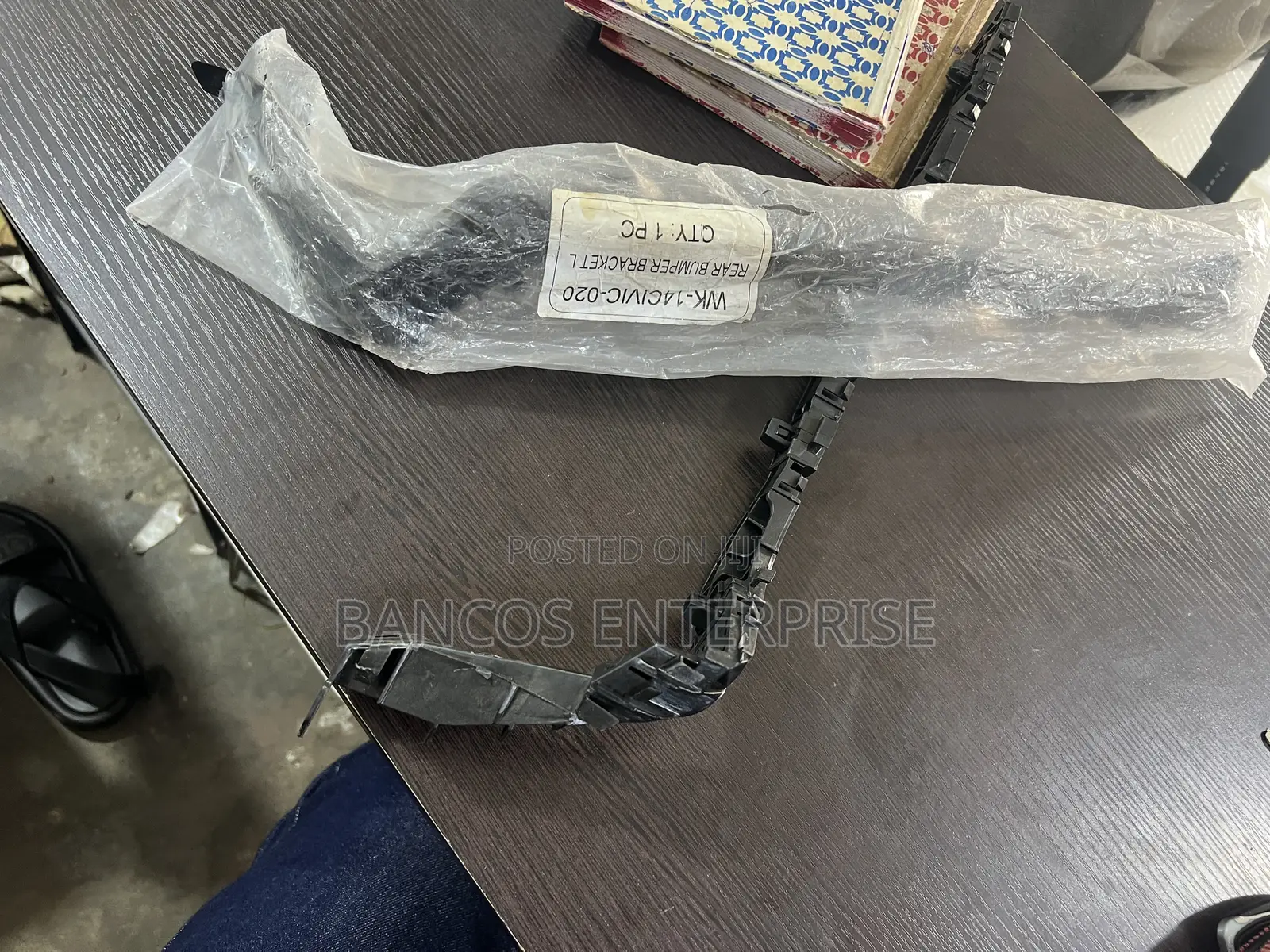 Honda Civic Real Bumper Locker / Bracket