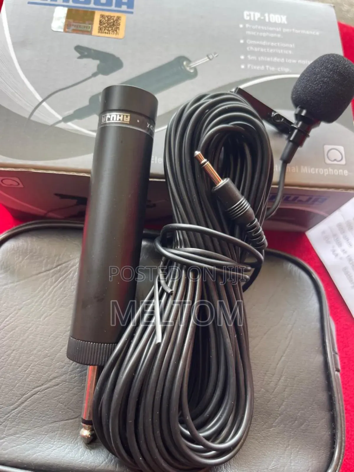 Ahuja Lapel/Tie Corded Microphone