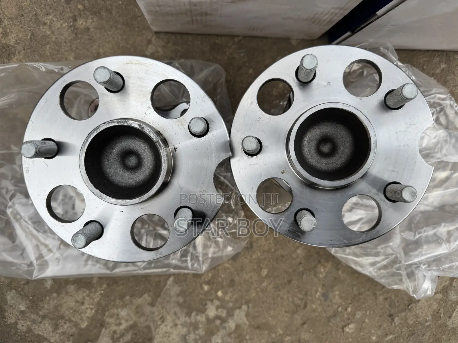 Toyota Highlander 2x4 :2008 to 2016 Back Hobs