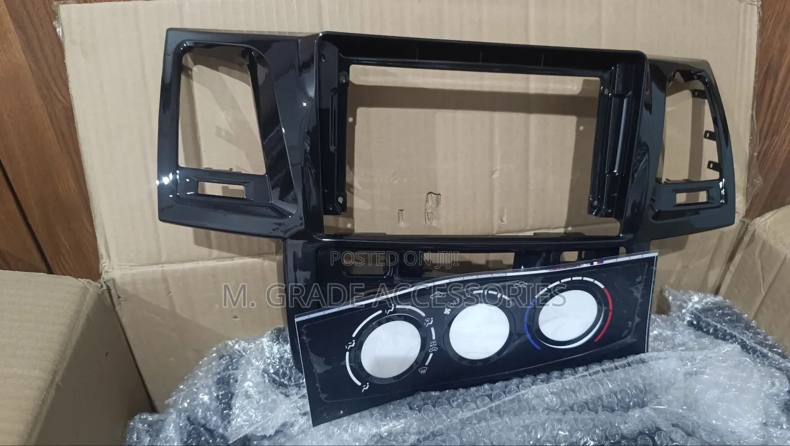 Toyota Hilux Fortuner Android Radio Frame Fascia
