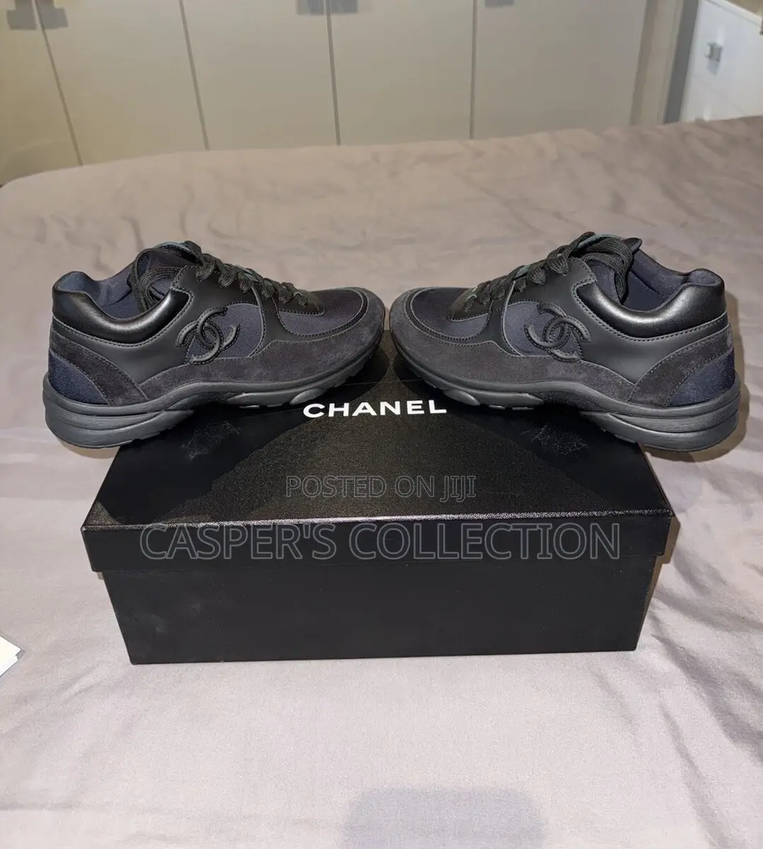 Channel Low Top Trainers Black