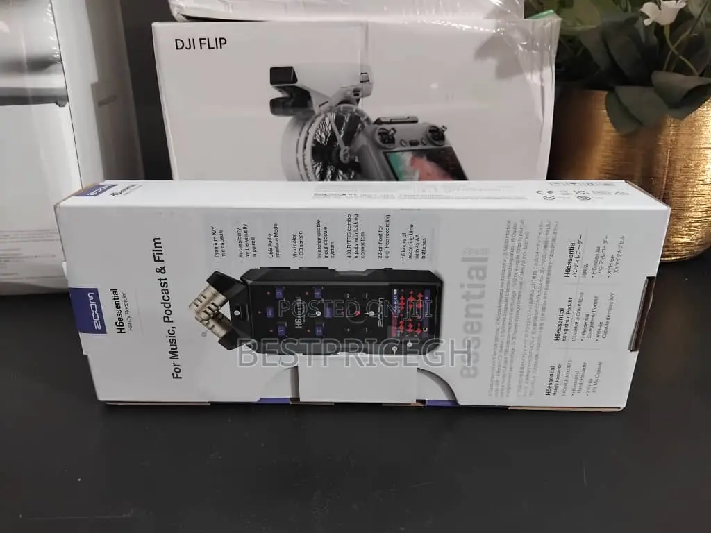 Zoom H6essential 6-Track 32-Bit Float Portable Recorder.