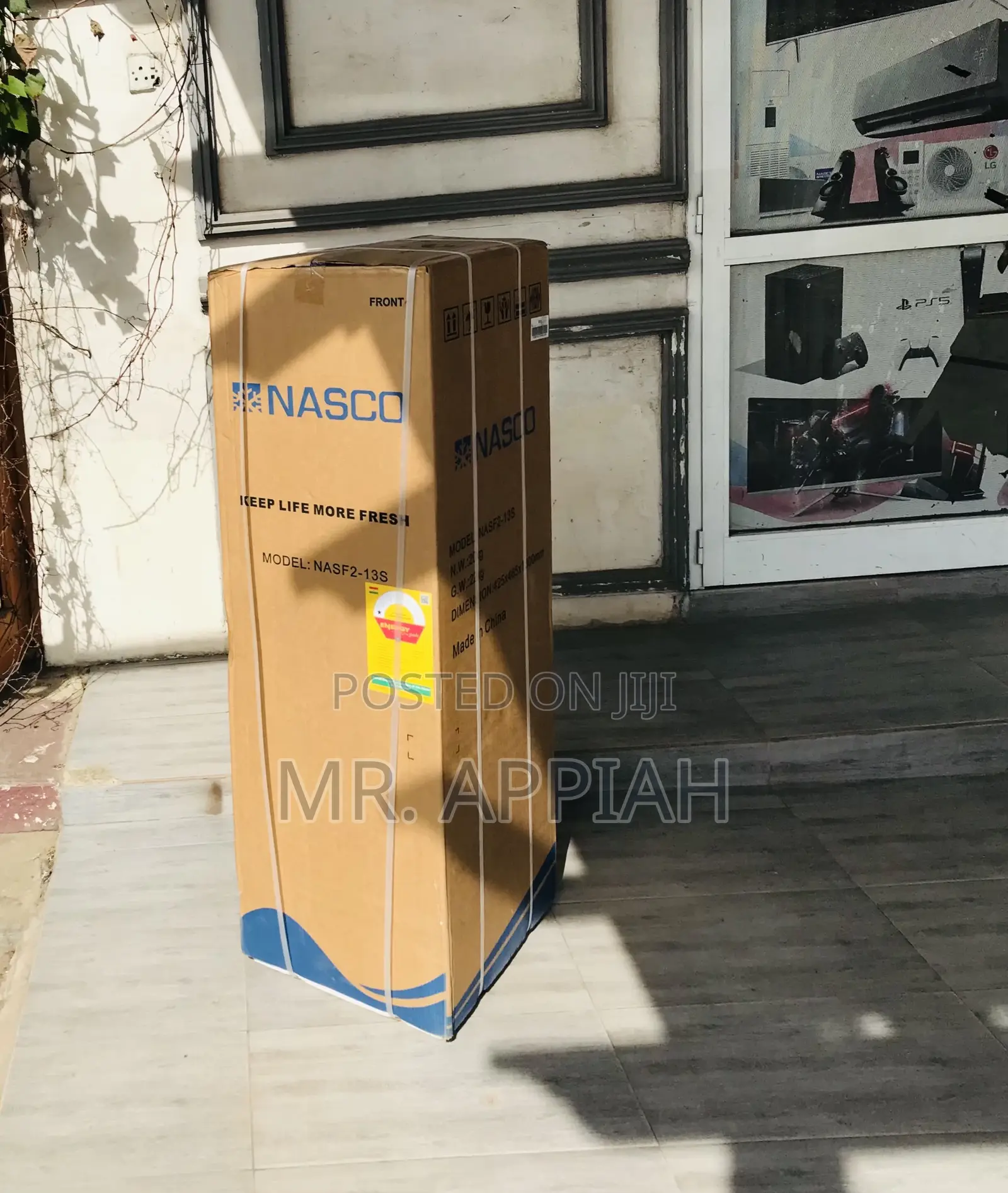 Long Lasting Nasco Nasf2-13s Electric Refrigerator.