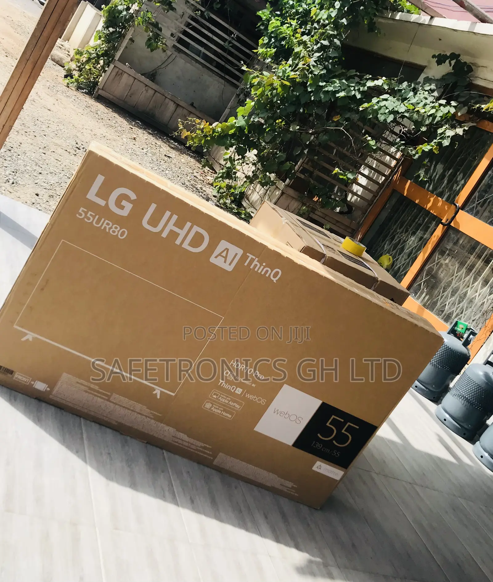 Ur80 Led Lg 55 Inch Crystal Smart Clearview Tv