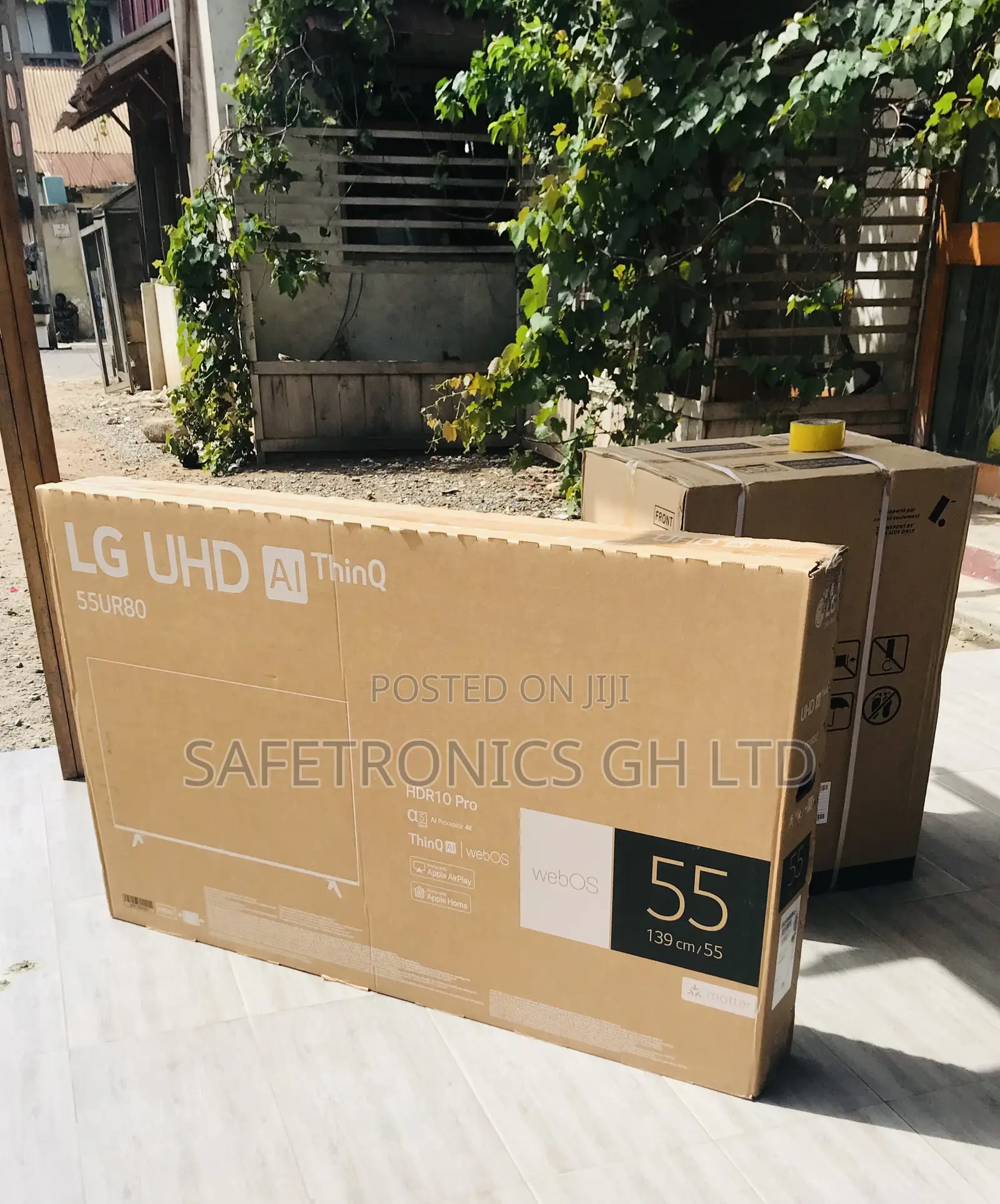 Fabulous Crystal 55 Inch Lg Smartscreen Ur80 Tv