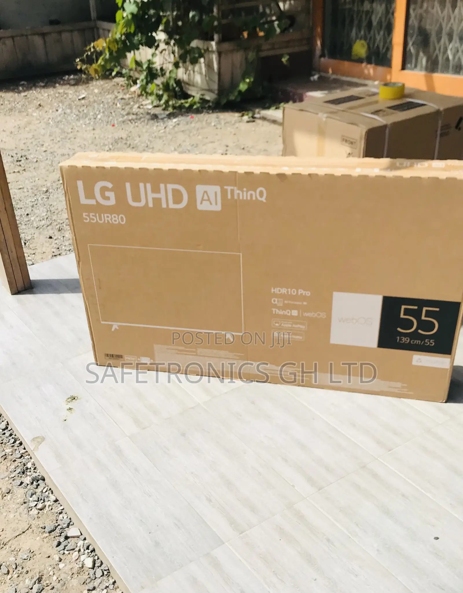 Fabulous Crystal 55 Inch Lg Smartscreen Ur80 Tv