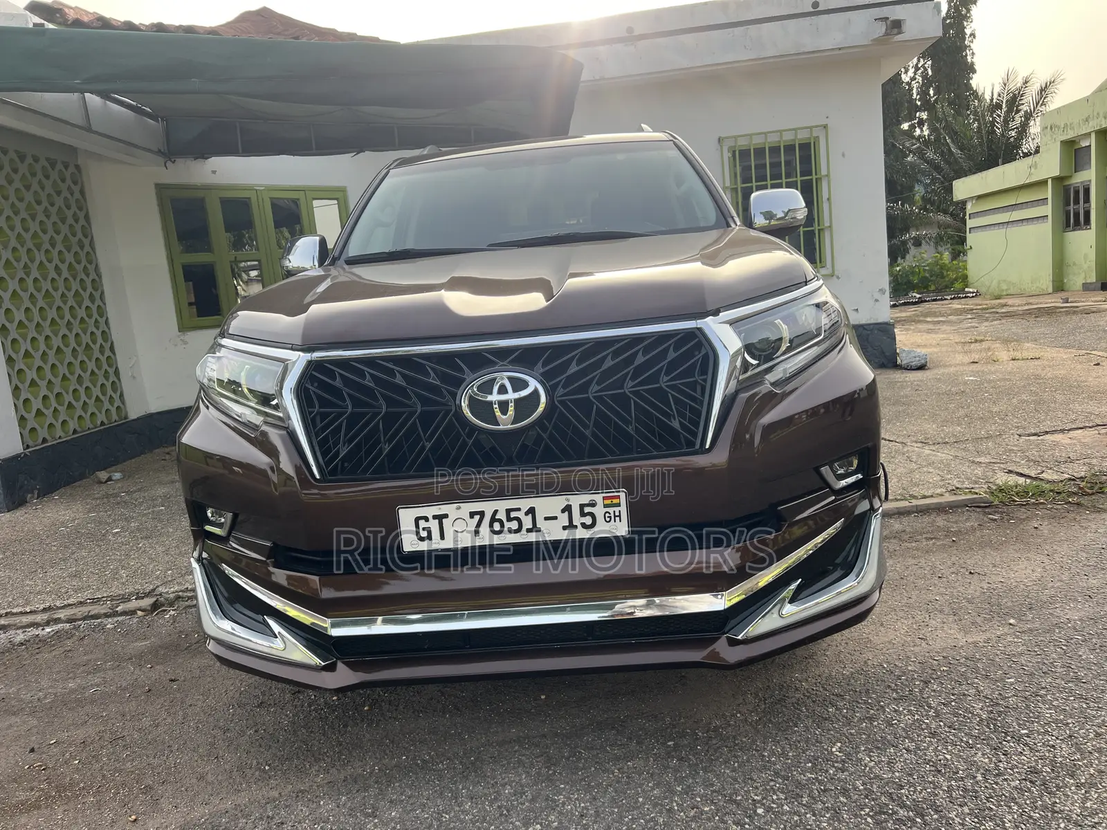 Toyota Land Cruiser Prado 2.8 D-4D 2015 Brown