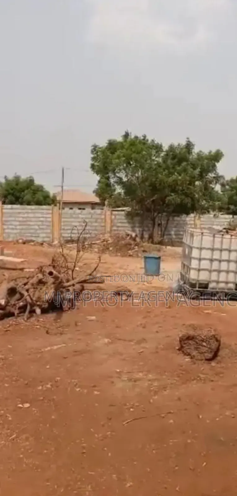 1 Plot At Community 25 Dps School