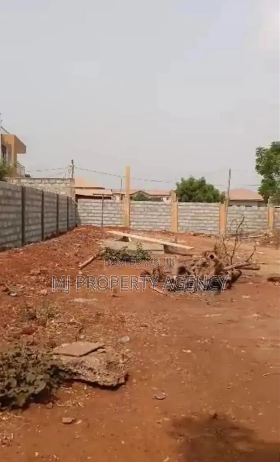1 Plot At Community 25 Dps School