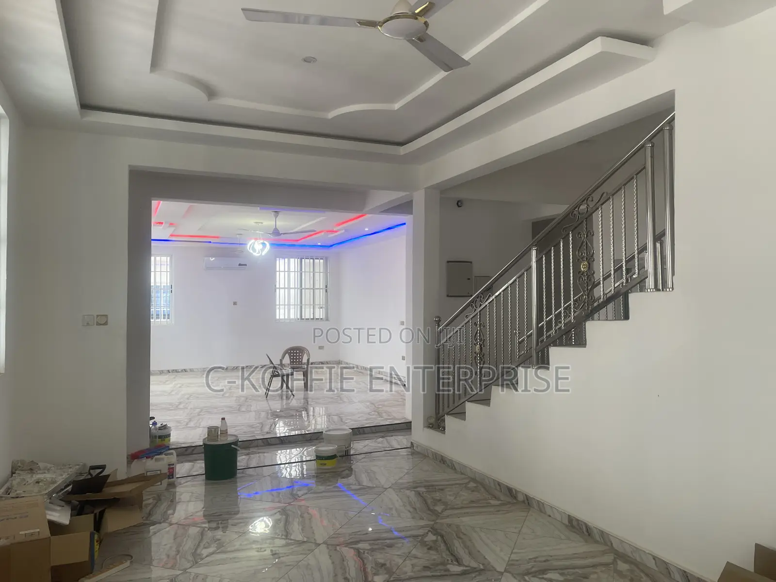 5bdrm Mansion in Mallam Junction for sale