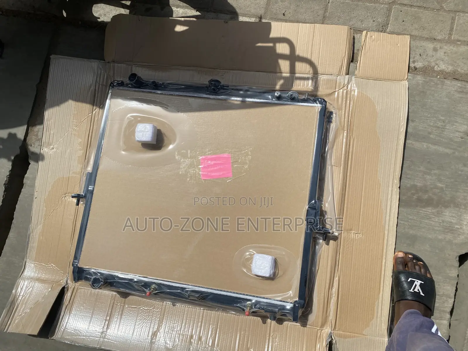 Nissan Navara 2007 Radiator Tank