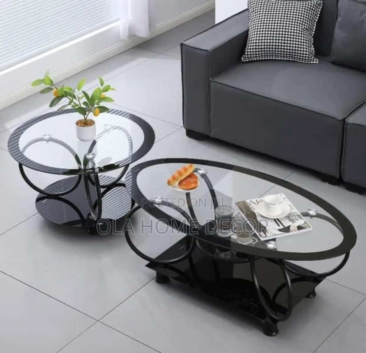 Center Table/ Side Table