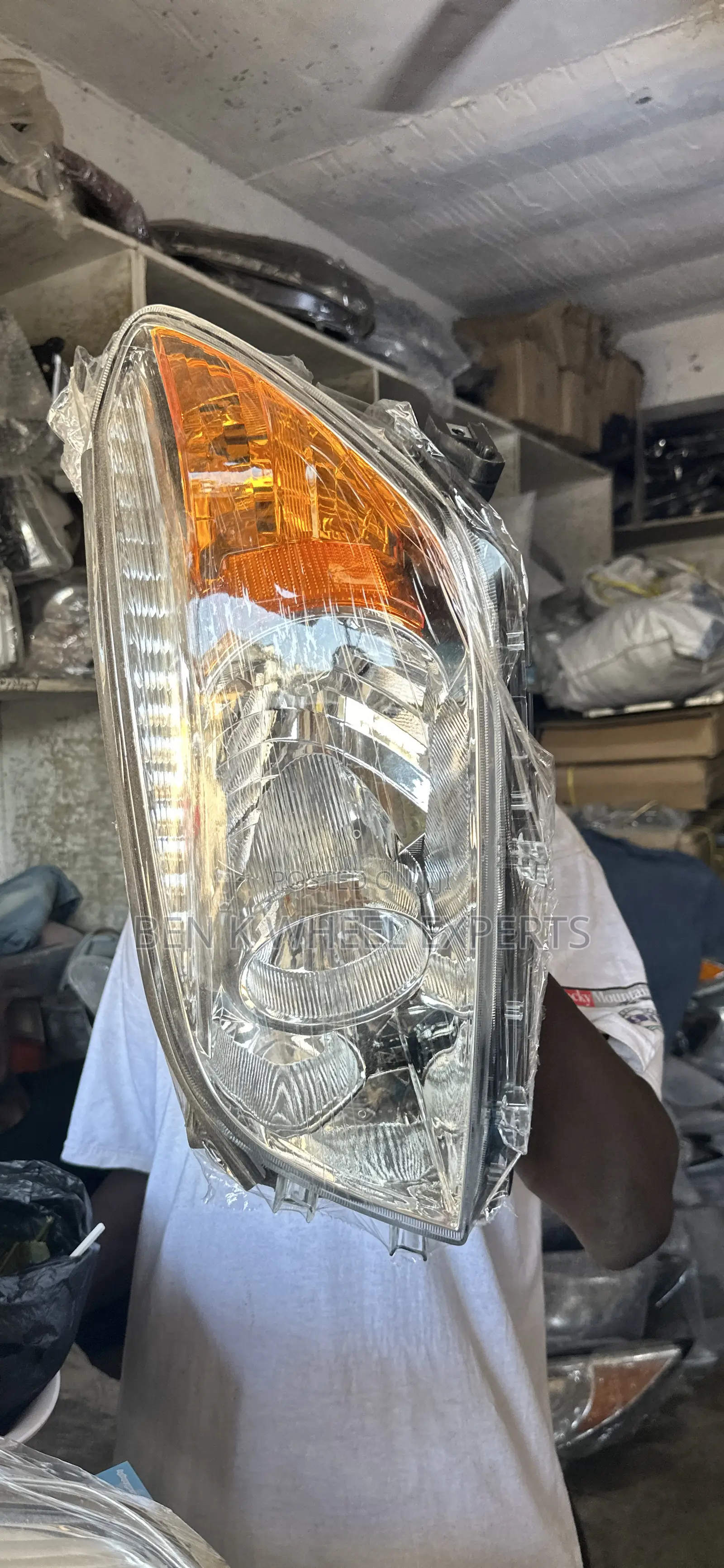 Toyota Rav4 2009-11 Headlights Pair 