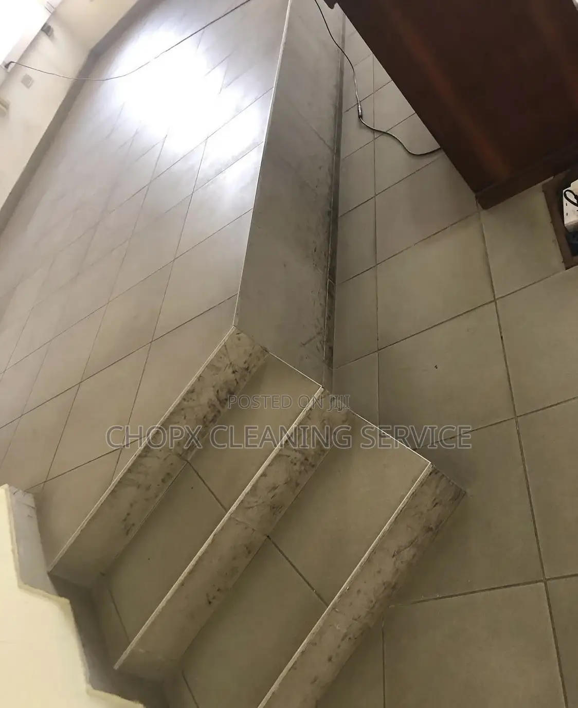 Expert Floor Cleaning Polishing Shine That Lasts
