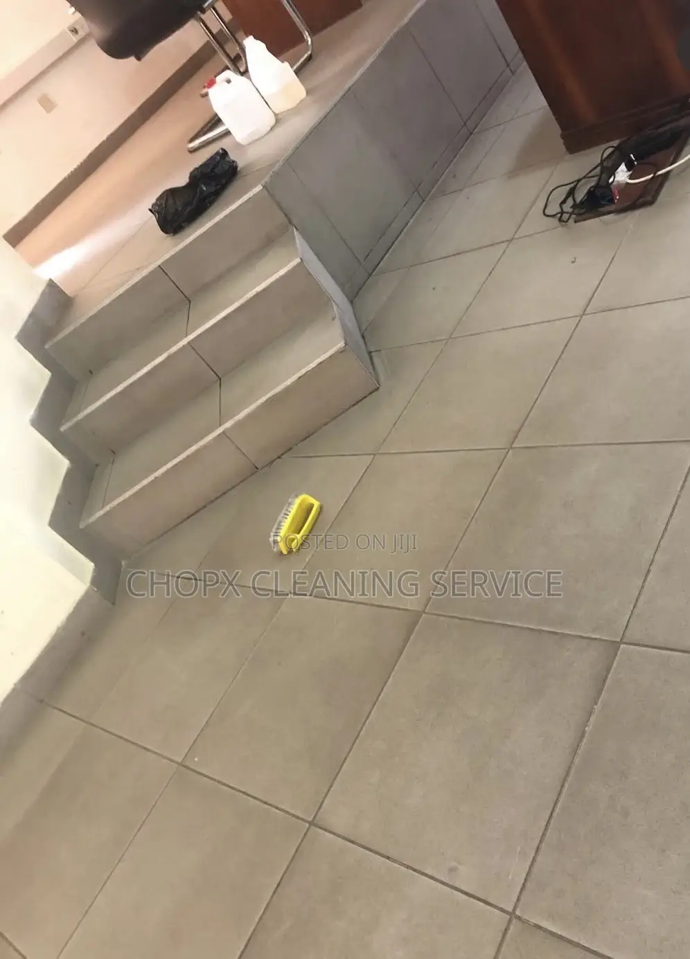 Expert Floor Cleaning Polishing Shine That Lasts