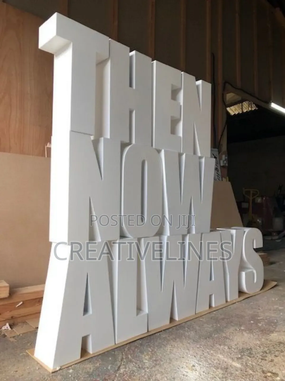 Eentrance Signages