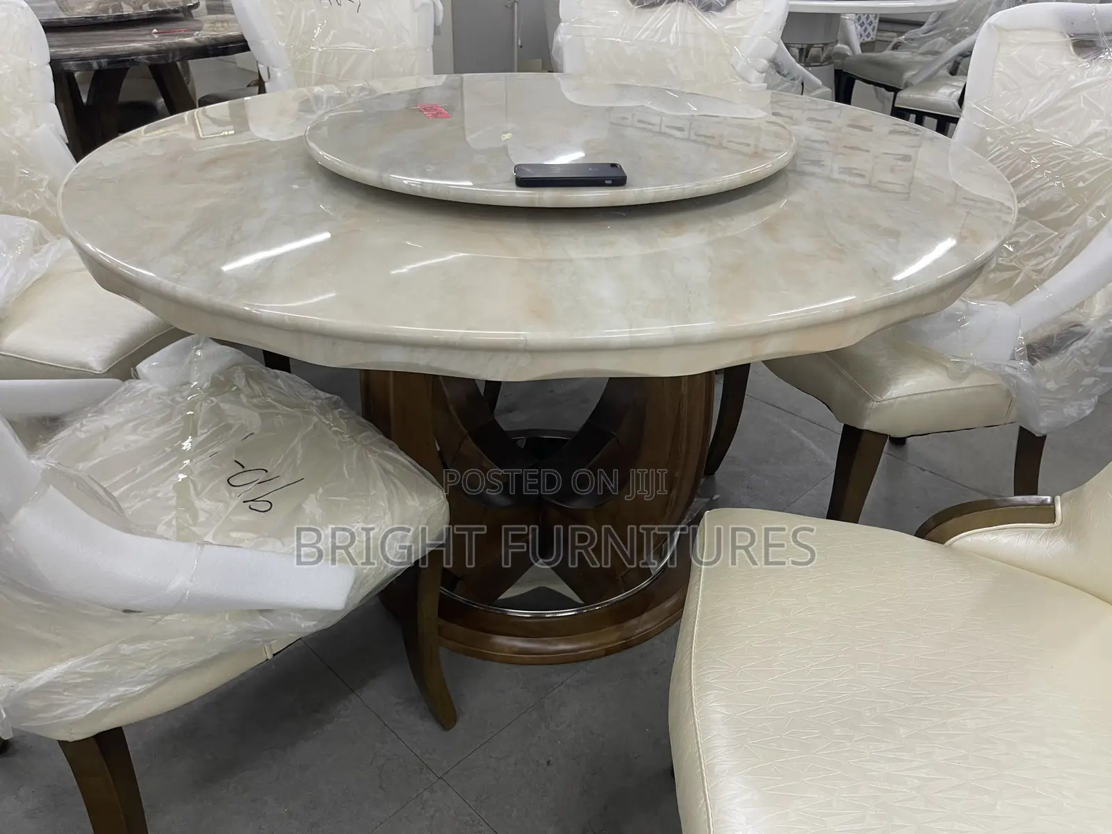 High Quality Modern 6 Seater Marble Dining Table
