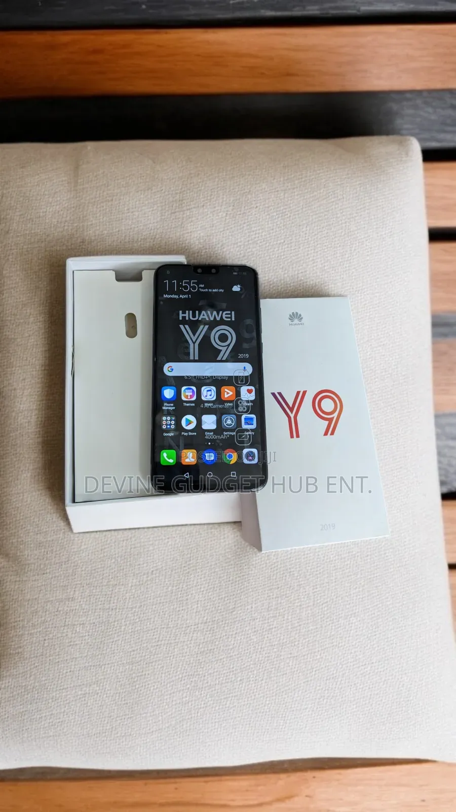 New Huawei Y9 2019 128 GB White