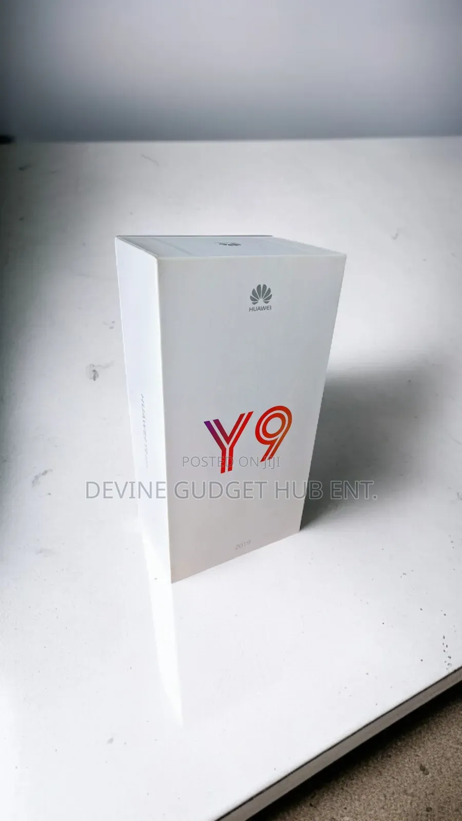 New Huawei Y9 2019 128 GB White